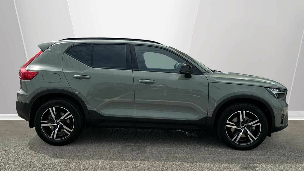 Volvo XC40 Plus, B3 Mild Hybrid, Dark DK23MSY Green #3