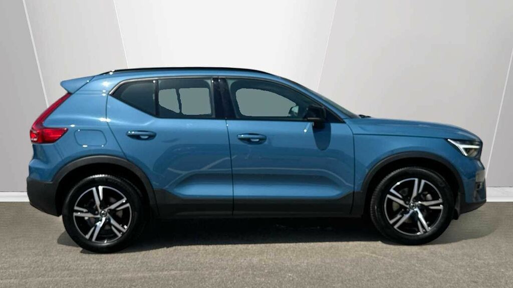 Volvo XC40 Plus, B3 Mild Hybrid, Dark DS23MYL Blue #3