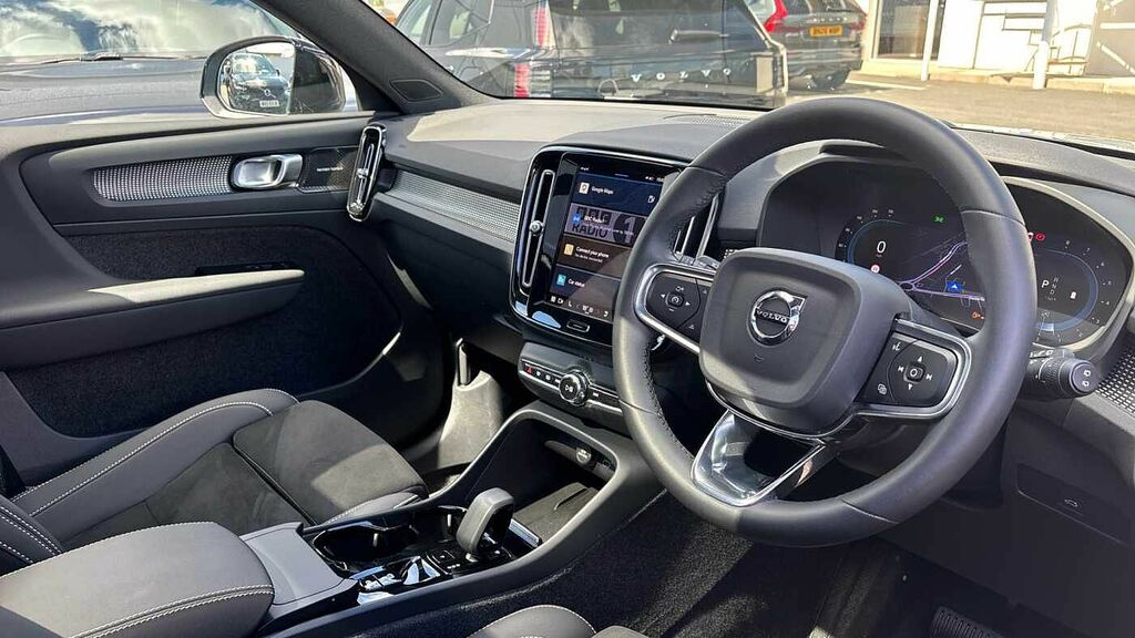 Volvo XC40 Ultimate, B3 Mild Hybrid, Dark Blue #4