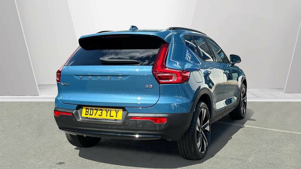 Volvo XC40 Ultimate, B3 Mild Hybrid, Dark Blue #2