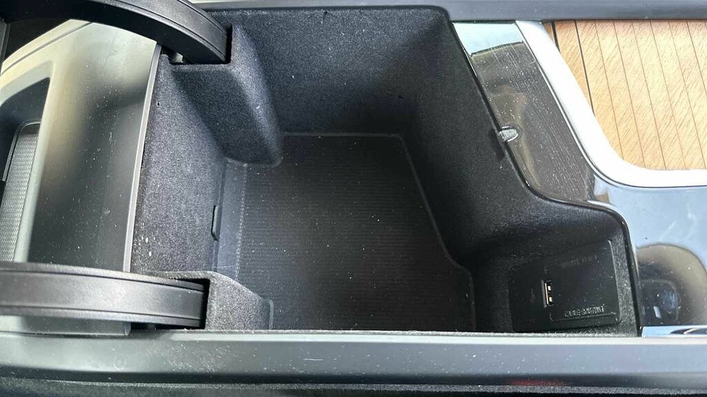 Volvo S90 2L Momentum Pro Silver #45
