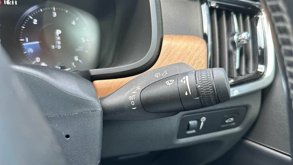 Volvo S90 2L Momentum Pro Silver #20