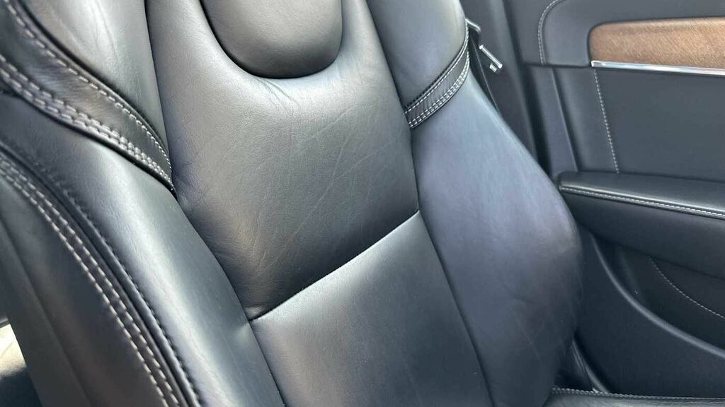 Volvo S90 2L Momentum Pro Silver #46