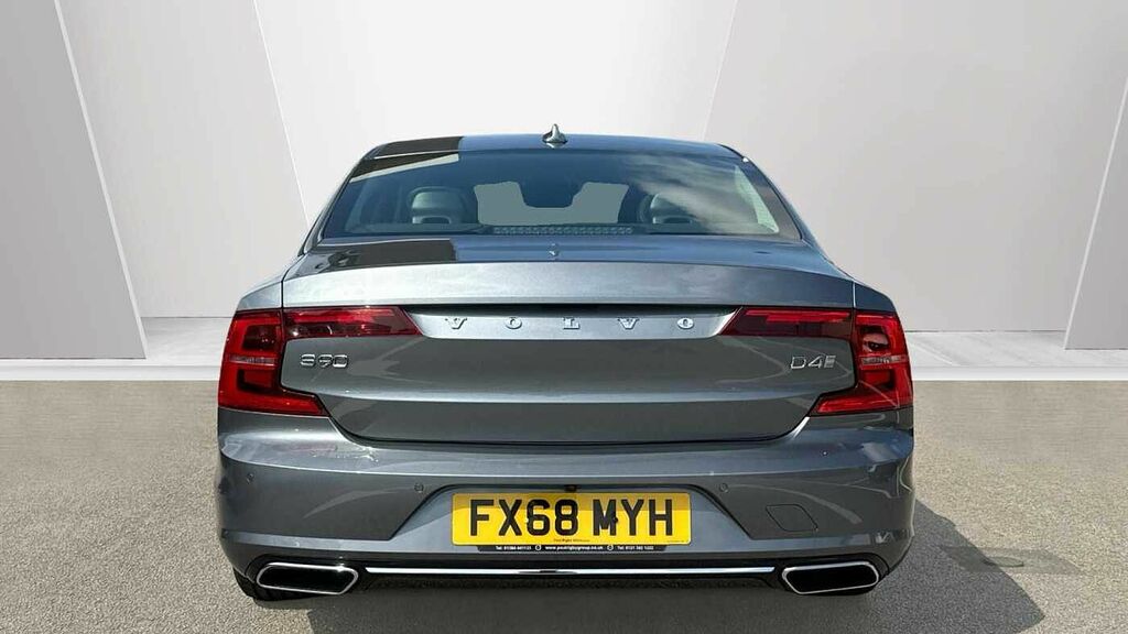 Volvo S90 2L Momentum Pro Silver #7