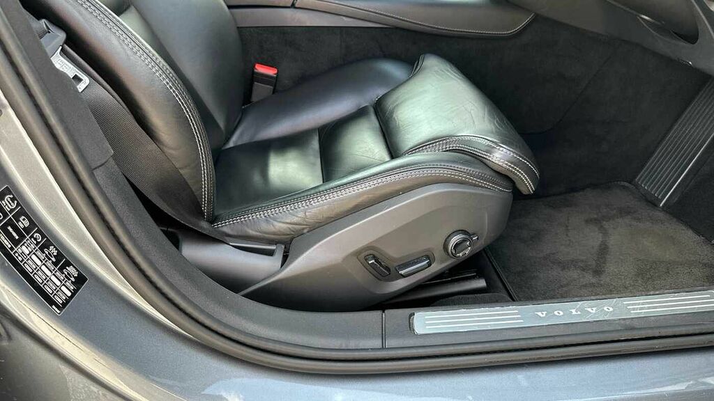 Volvo S90 2L Momentum Pro Silver #27