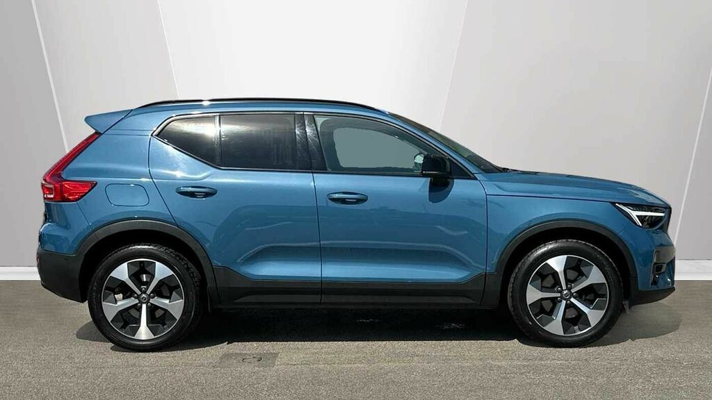 Volvo XC40 Ultimate, B4 Mild Hybrid, Dark Blue #3