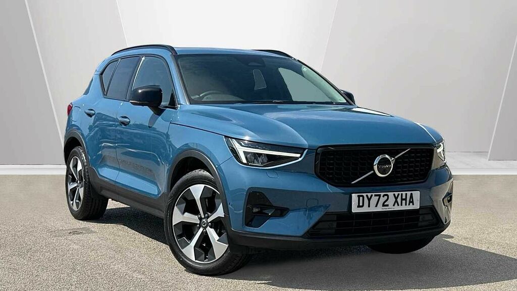 Volvo XC40 Ultimate, B4 Mild Hybrid, Dark Blue