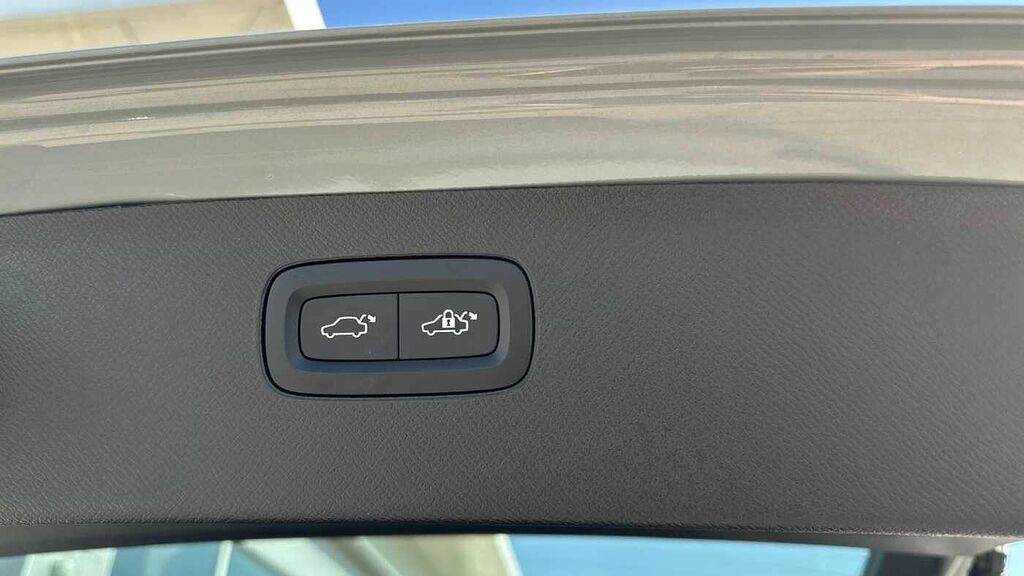 Volvo XC90 2.0 B5p Plus Pro Dark Awd Geartronic Black #33