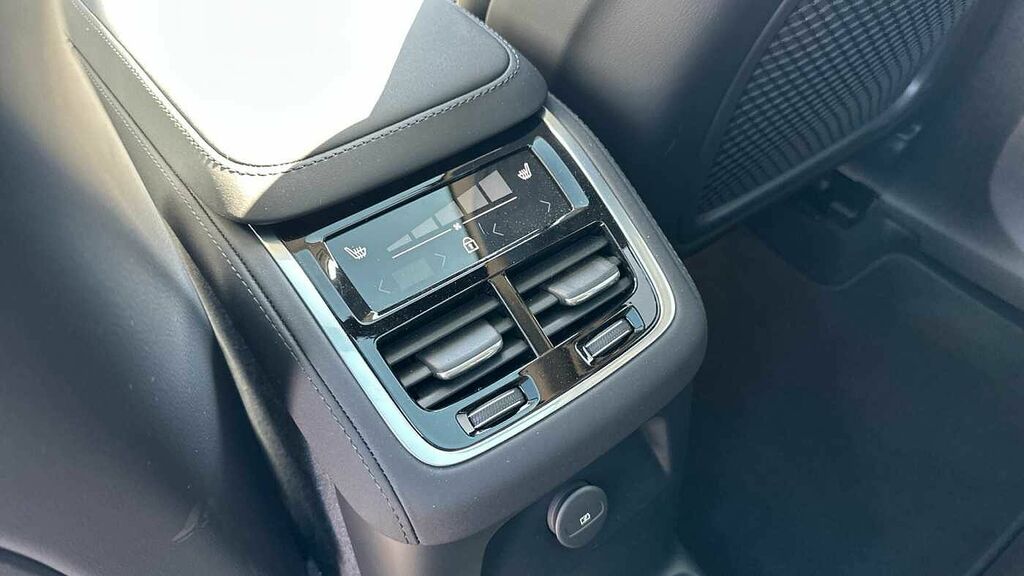 Volvo XC90 2.0 B5p Plus Pro Dark Awd Geartronic Black #34
