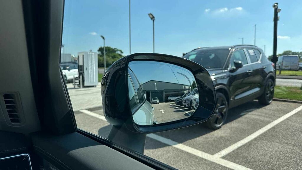 Volvo XC90 2.0 B5p Plus Pro Dark Awd Geartronic Black #31