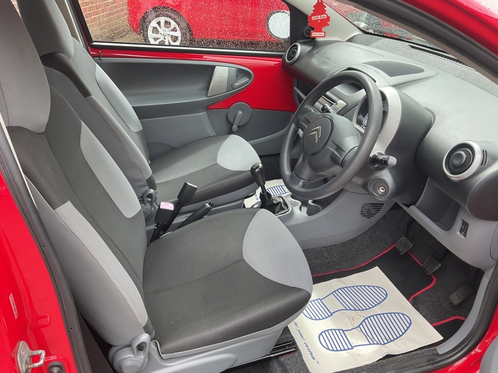 Citroen C1 Hatchback 1.0 Vibe Red #5