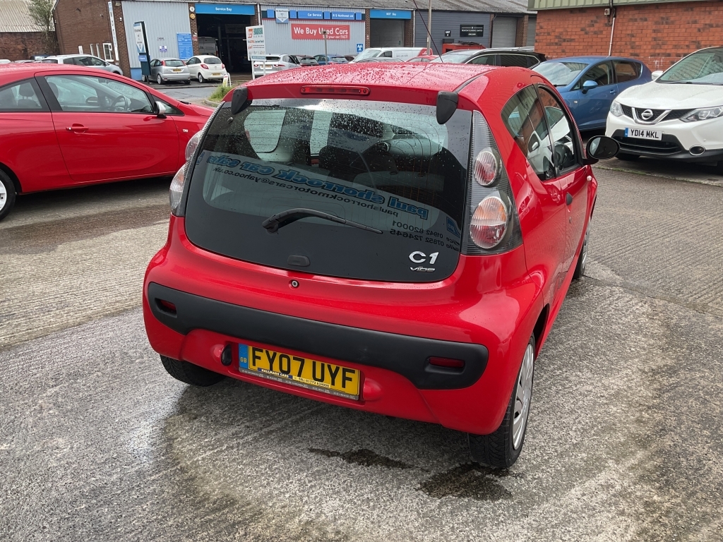 Citroen C1 Hatchback 1.0 Vibe Red #4