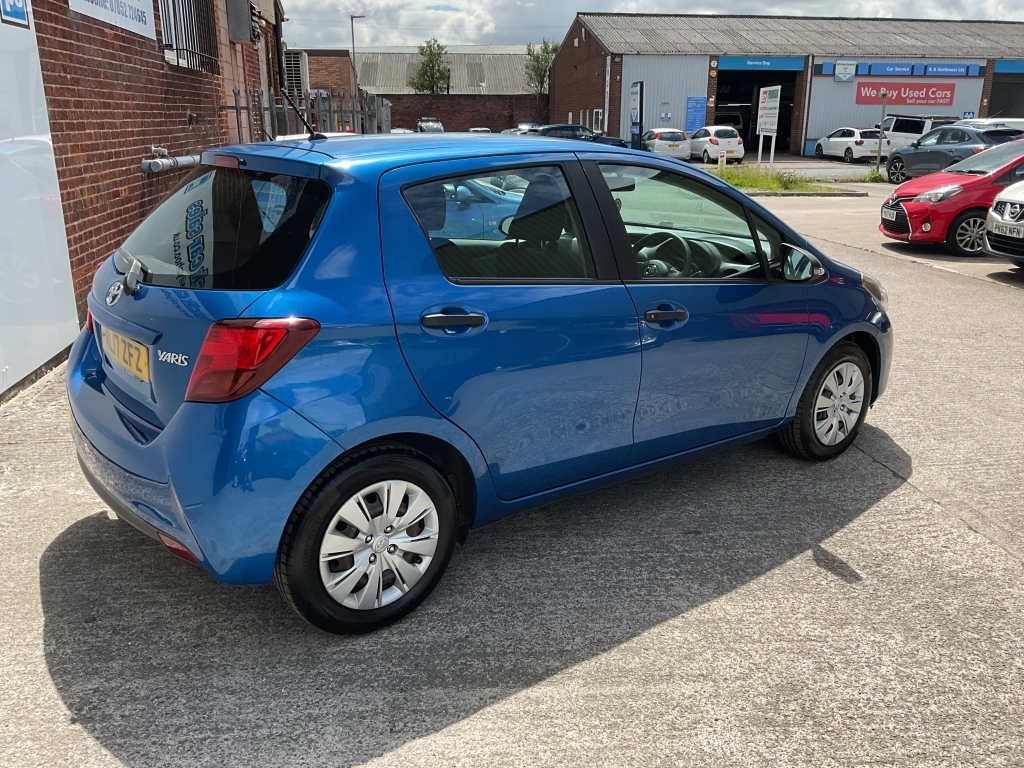 Toyota Yaris Hatchback 1.0 Vvt-i Active Blue #5