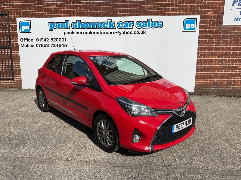 Toyota Yaris Hatchback 1.0 Vvt-i Icon Red