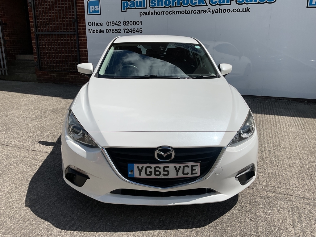 Mazda 3 Hatchback 1.5 Se White #2