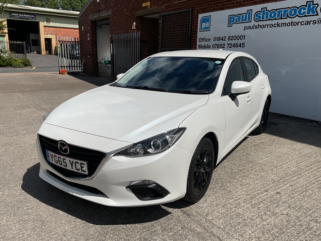 Mazda 3 Hatchback 1.5 Se White #3