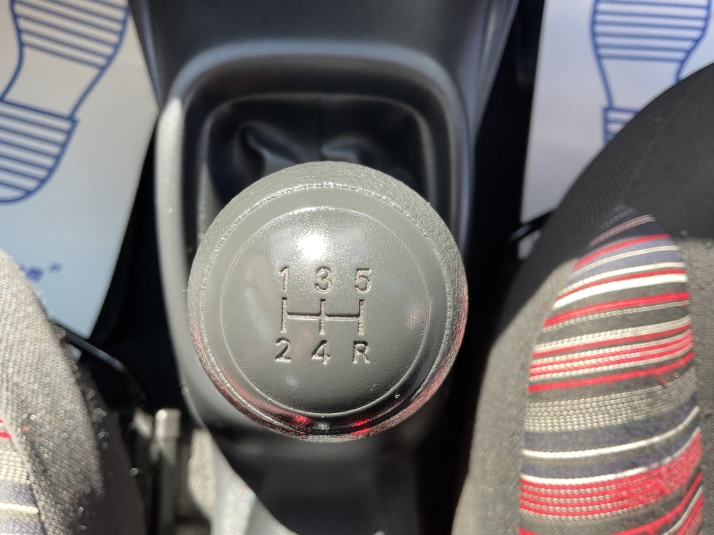 Citroen C1 Red #12