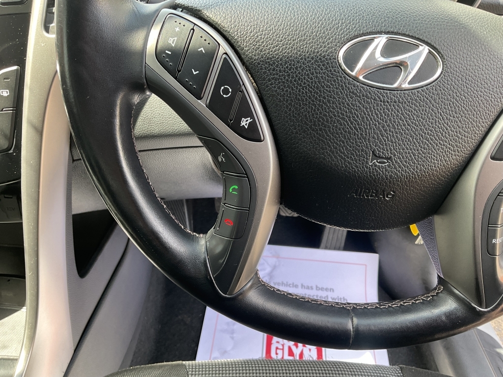 Hyundai I30 1.6 Crdi Active Euro 5 Blue #16