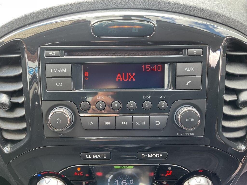 Nissan Juke Acenta Premium 117 Red #10
