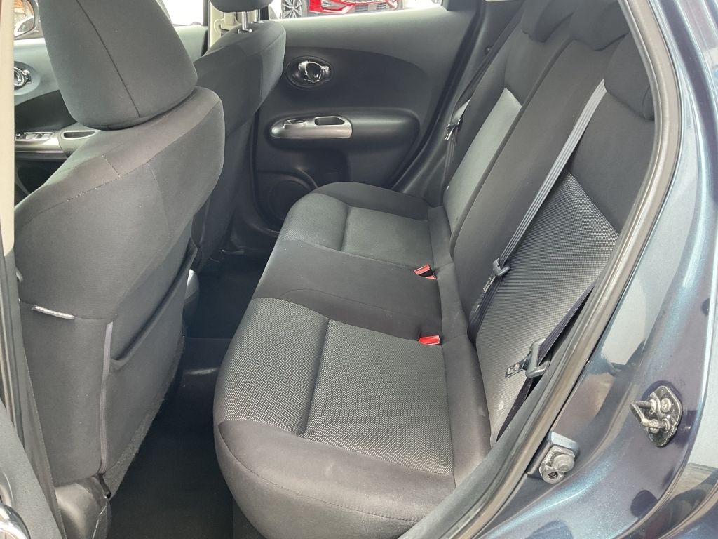 Nissan Juke Acenta Premium 117 Red #18