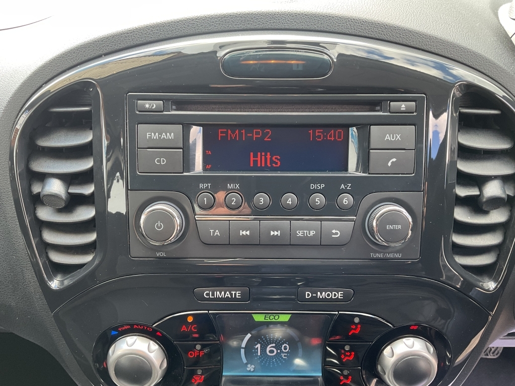 Nissan Juke Acenta Premium 117 Red #9