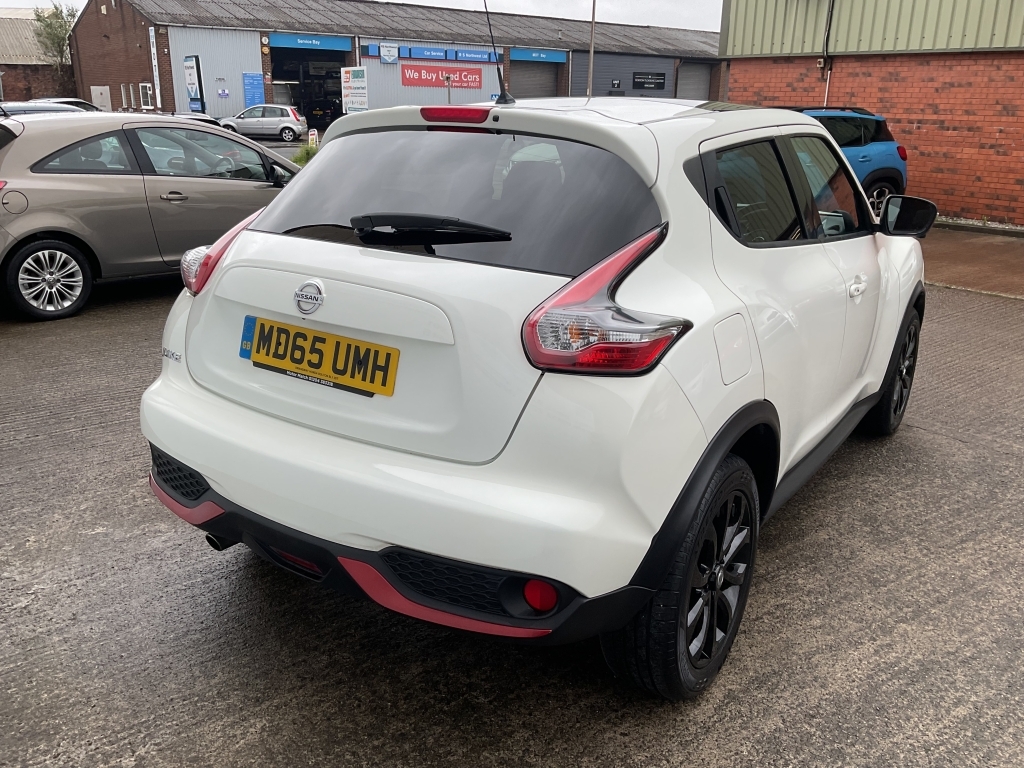 Nissan Juke Hatchback 1.2 Tekna Dig-t White #4