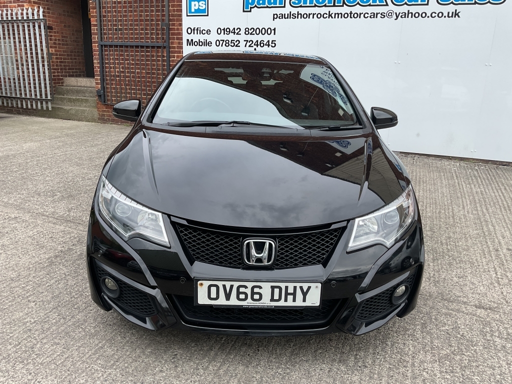 Honda Civic Hatchback 1.6 I-dtec Sport Black #2