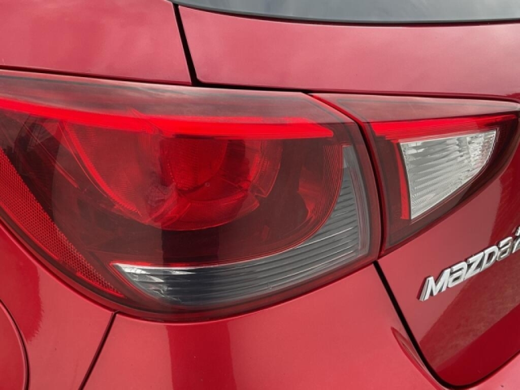 Mazda 2 2016 1.5 Skyactiv-g Se-l Hatchback Manu White #28
