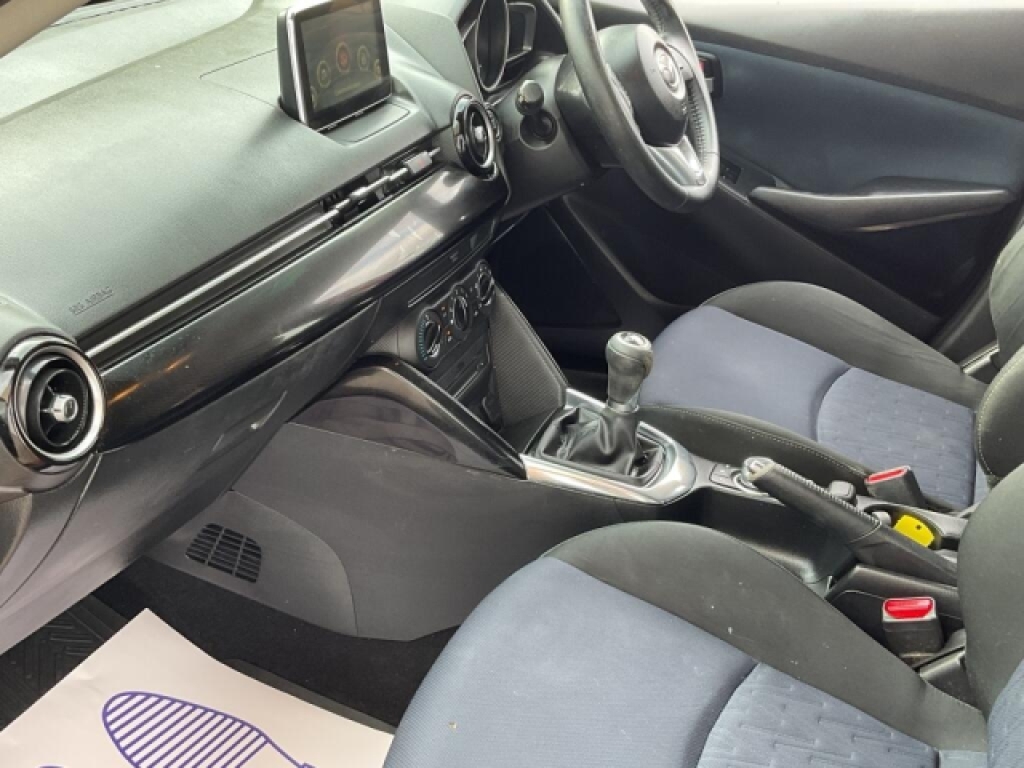 Mazda 2 2016 1.5 Skyactiv-g Se-l Hatchback Manu White #24