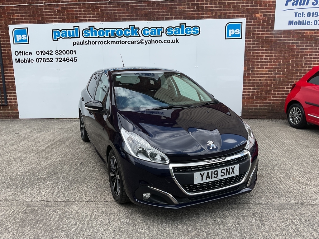 Peugeot 208 Hatchback 1.2 S S Tech Edition Blue