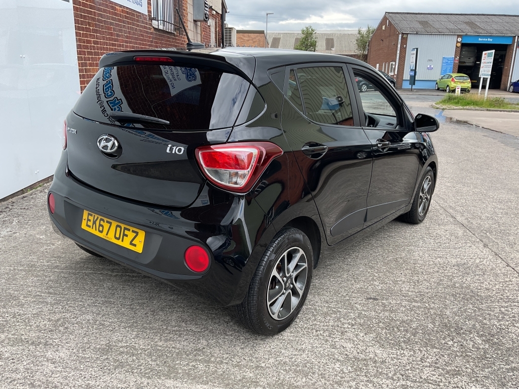 Hyundai I10 Hatchback 1.0 Premium Black #6