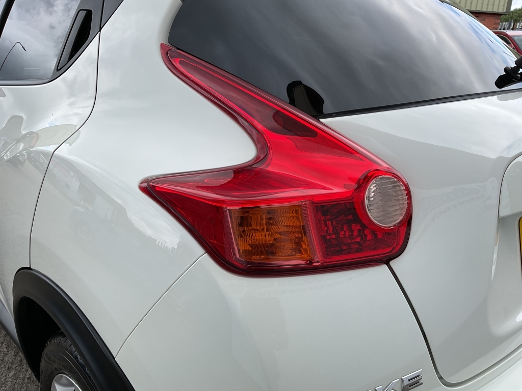 Nissan Juke Kuro Dig-t 190 Black #23