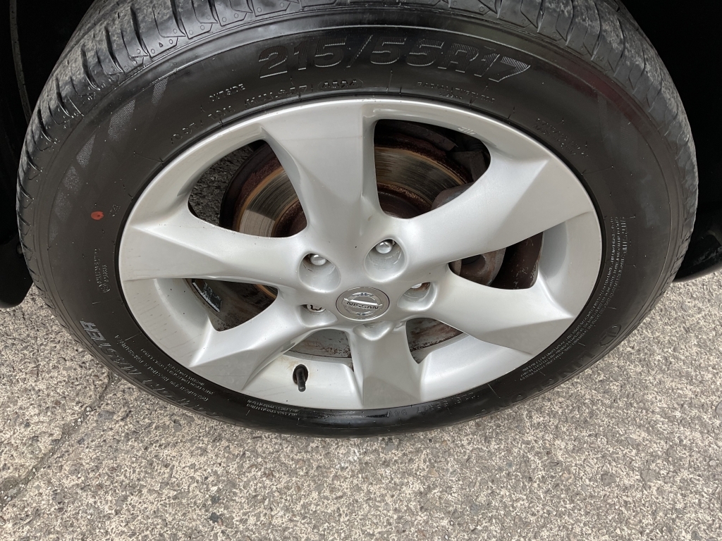 Nissan Juke Kuro Dig-t 190 Black #26