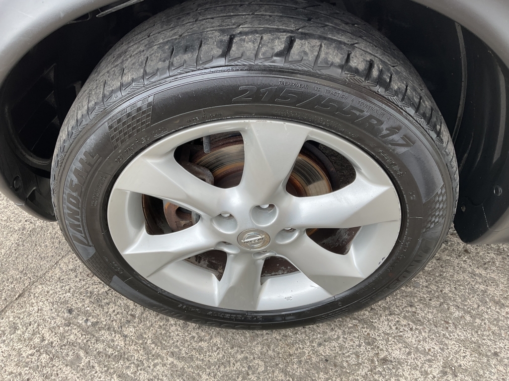 Nissan Juke Kuro Dig-t 190 Black #29