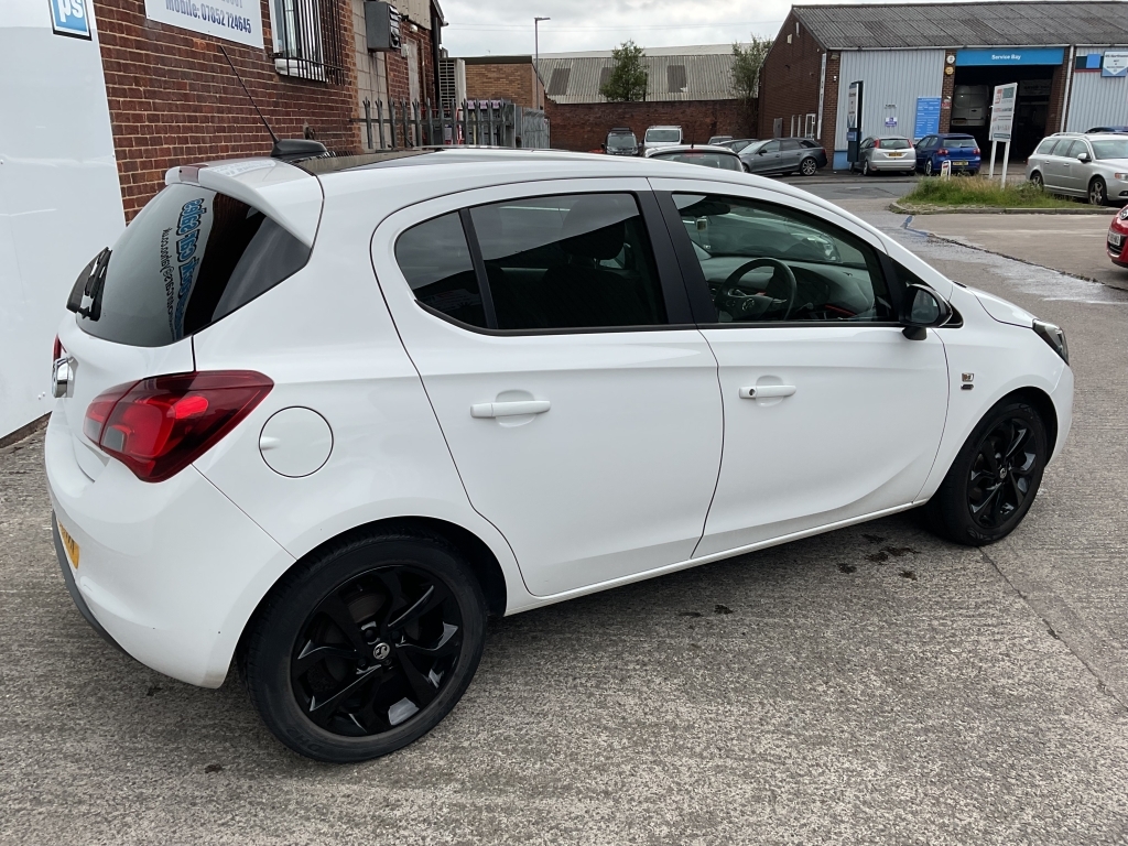Vauxhall Corsa 1.4 Griffin White #3