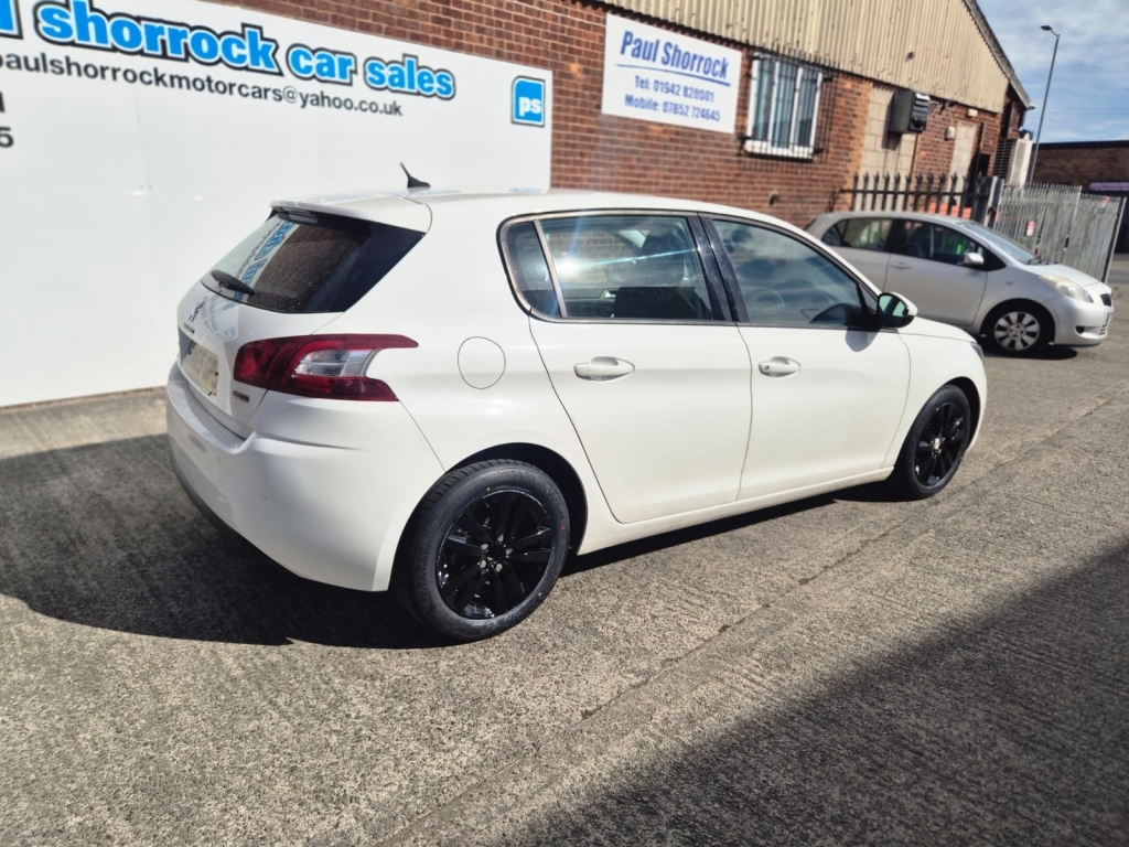 Peugeot 308 1.6 Blue Hdi S S Active White #5