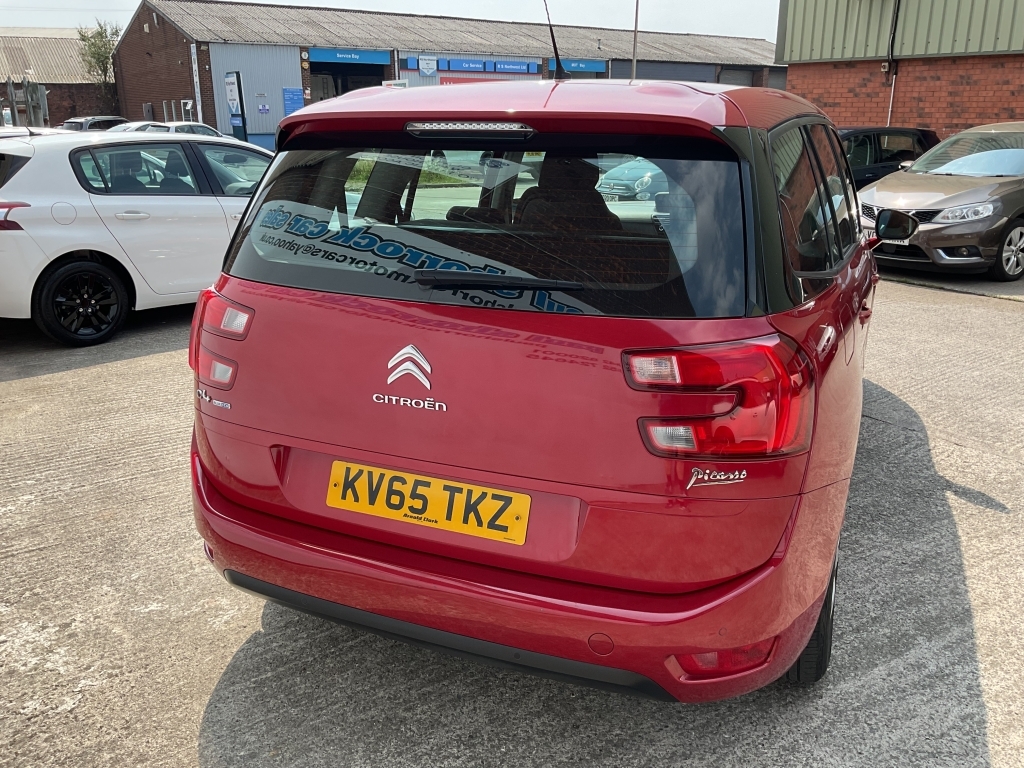 Citroen Grand C4 Picasso Grand Picasso 1.6 Bluehdi Vtr Plus Red #4