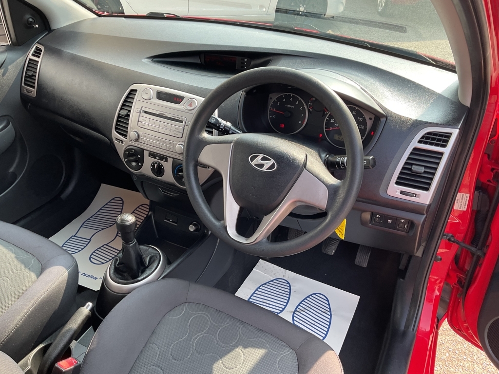 Hyundai I20  Silver #7