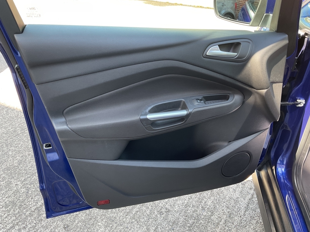 Ford C-Max 1.0 Ecoboost 125 Titanium 5Dr- 6 Speed Gearbox, Pu Blue #24