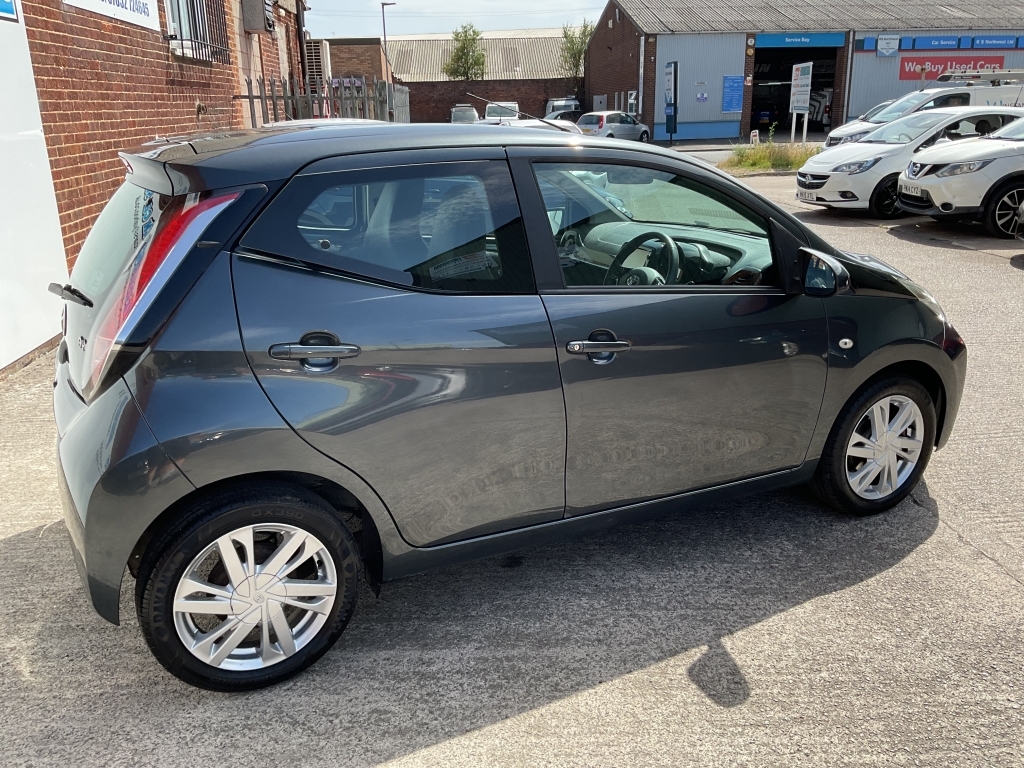 Toyota Aygo Hatchback 1.0 Vvt-i X-pression Grey #6