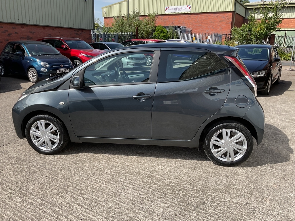 Toyota Aygo Hatchback 1.0 Vvt-i X-pression Grey #3