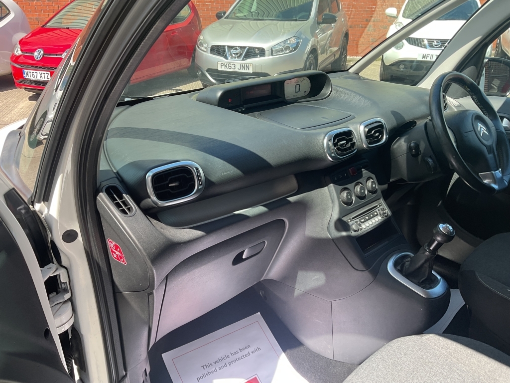 Citroen C3 Picasso 1.6 Bluehdi Platinum Grey #20