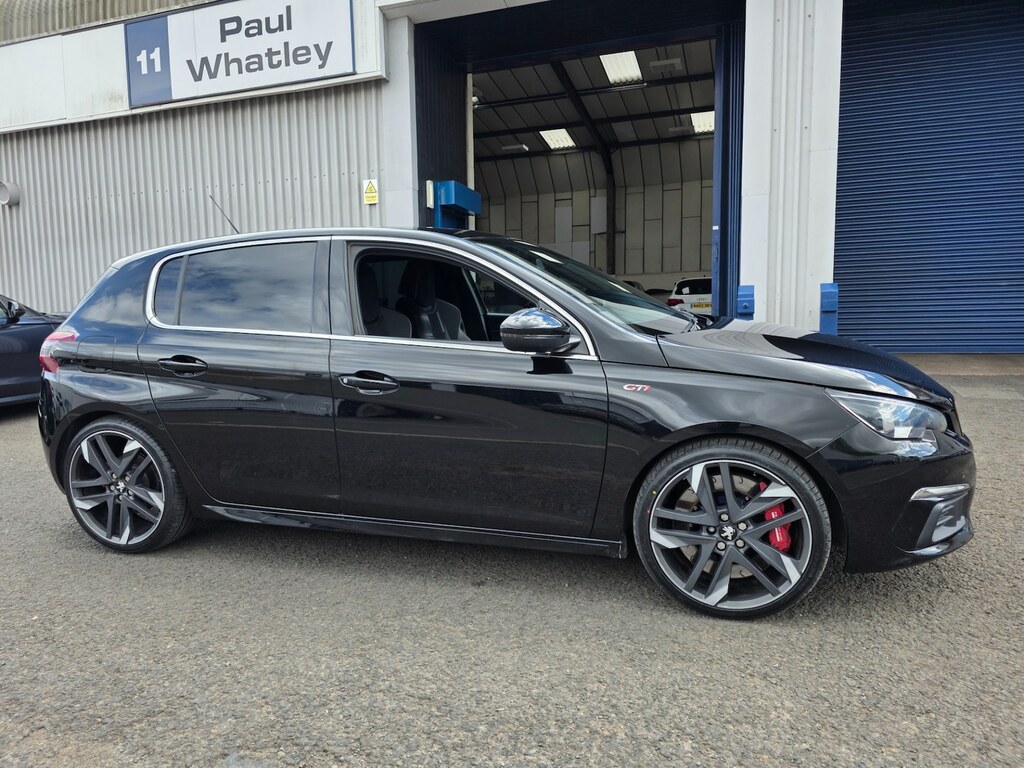 Peugeot 308 1.6 Puretech 260 Gti Black #3