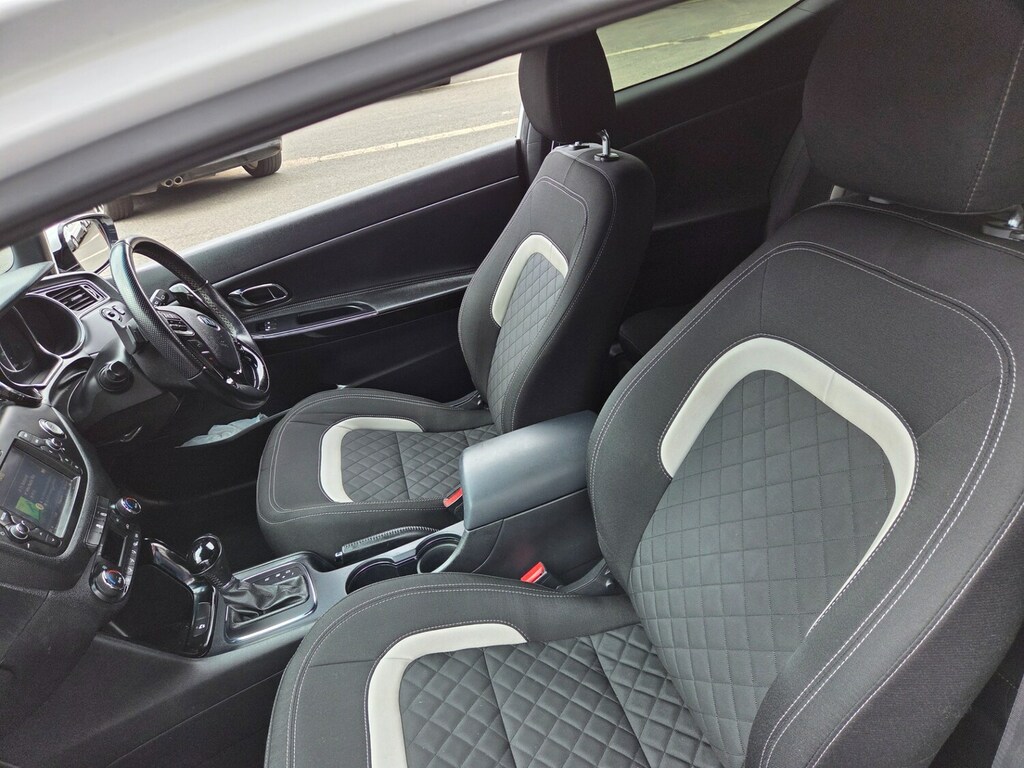 Kia Proceed Hatchback 1.6 T-gdi Gt Euro 6 201616 White #13