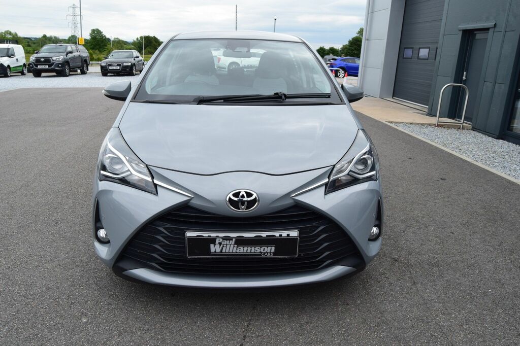 Toyota Yaris 1.5 Vvt-i Icon Tech Hatchback Eu SW69OBH Grey #6