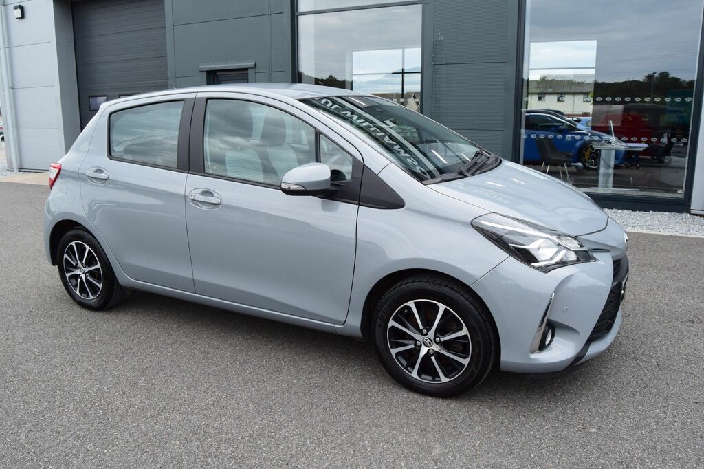 Toyota Yaris 1.5 Vvt-i Icon Tech Hatchback Eu SW69OBH Grey #5