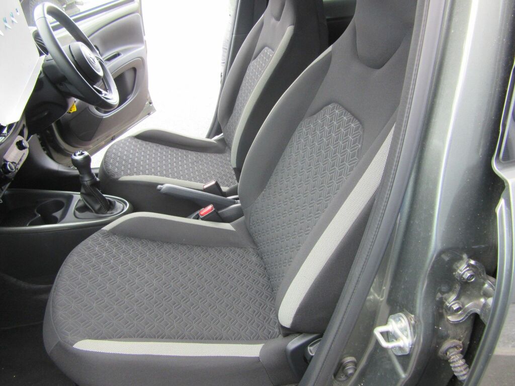 Toyota Aygo X 1.0 Vvt-i Edge Blue #8
