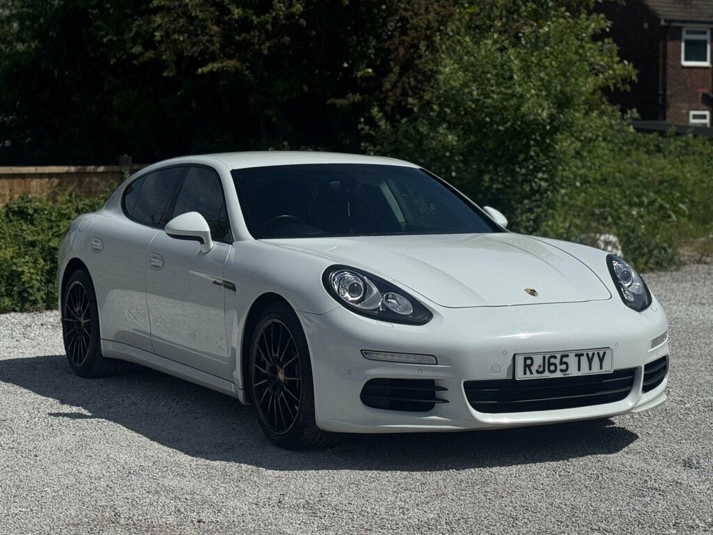 Porsche Panamera 3.0D V6 Tiptronics Euro 5 Ss RJ65TYY White #3