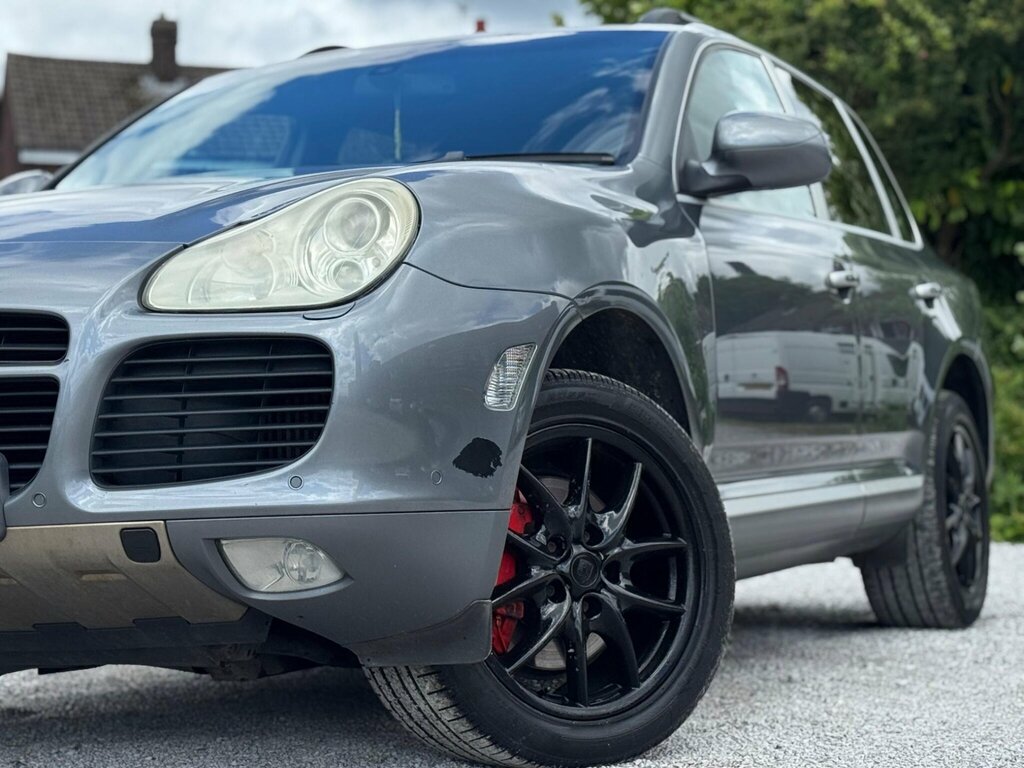 Porsche Cayenne Tiptronic S Estate Black #11
