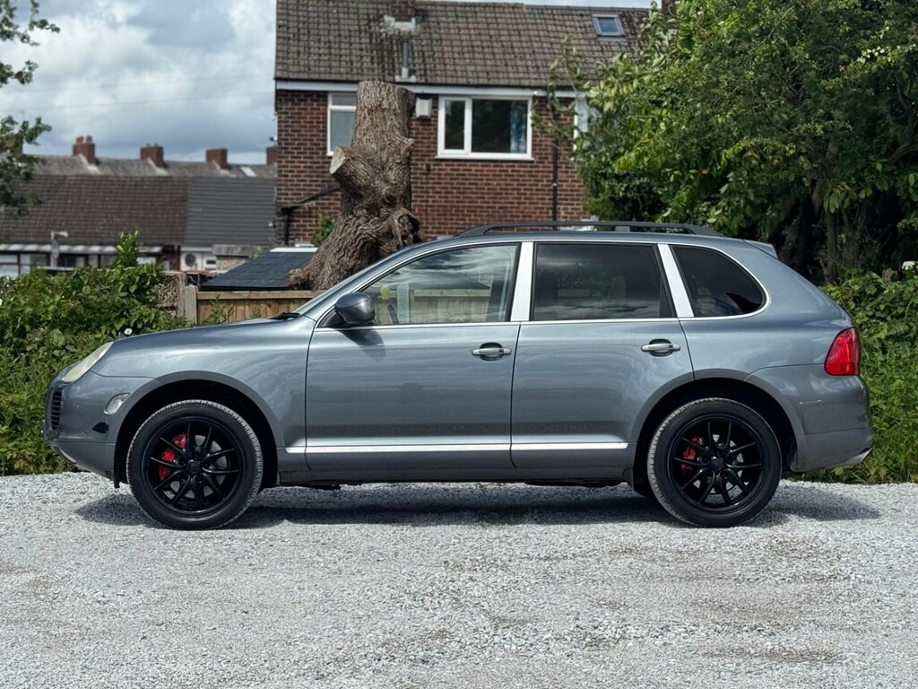 Porsche Cayenne Tiptronic S Estate Black #13